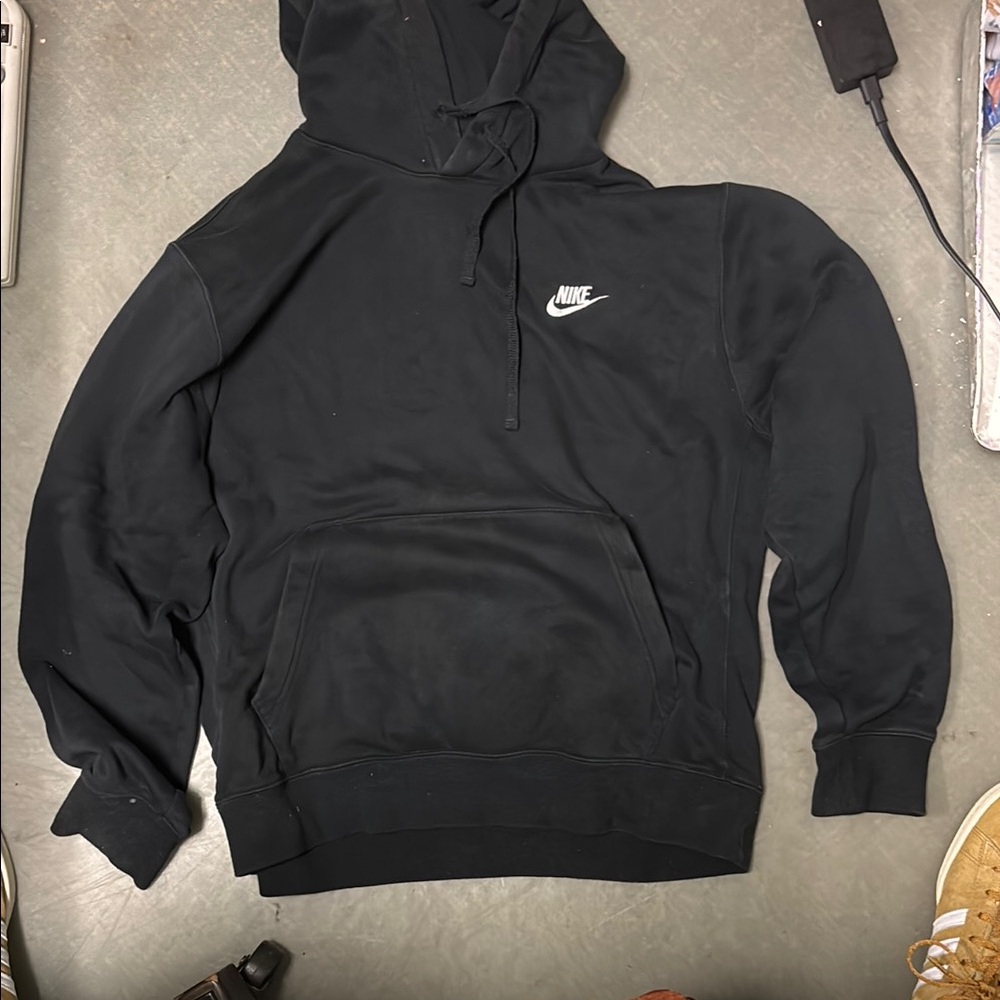 Nike Black Pullover Hoodie Sweatshirt